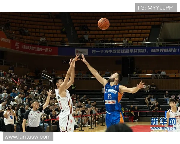 重庆篮球队与上海篮球队赛后复盘个人能力对比分析