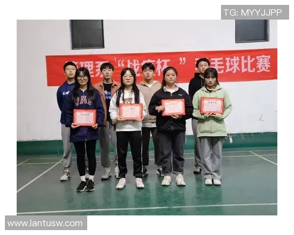 上海羽毛球队在杯赛中的意识表现分析与总结